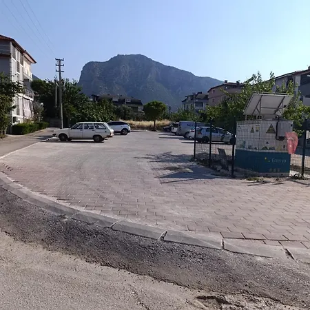 Zeytin Apart, 10 Apartman